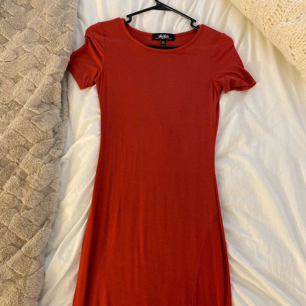 Orange Lulu’s bodycon dress